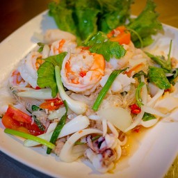 ยำวุ้นเส้นรวมมิตร