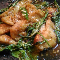 กระเพราไข่เจียวเจ