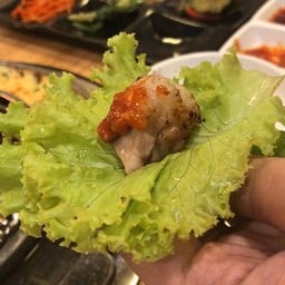 หมูสามชั้นย่างแบบหนานี่ถือว่าฟาดไปเยอะมากค่ะ
เพราะถูกใจสุดๆเนื้อแน่น!!