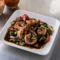 กุ้งผัดพริกไทยดำ