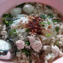 แช้มป์-ภัตรคารป้าหนอมโอชา