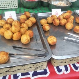 ขนมครกญี่ปุ่น ทาโกยากิ หน้า กกท.