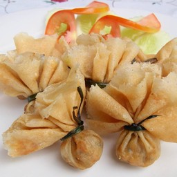ถุงทอง