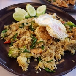 ก๋วยเตี๋ยวต้มยำ - เย็นตาโฟ คุณนายเชฟ