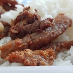 ไก่ทอด หมูทอด