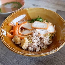 นงลักษณ์ก๋วยเตี๋ยวไท