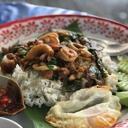ก๋วยเตี๋ยวชามใหญ่ ศรีประจันต์