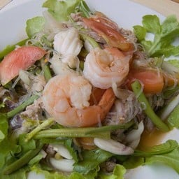 ยำวุ้นเส้นทะเล