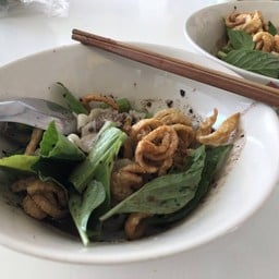 กิน-เตี๋ยว-เรือ ปั้มน้ำมันซัสโก้