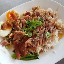 ศรีไทยขาหมู