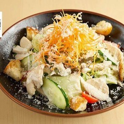 ซีซาร์สลัดไก่ (Caesar Chicken Salad)