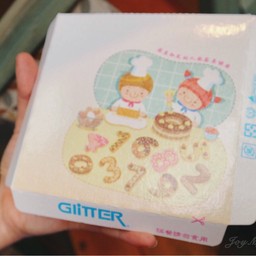 กล่องใส่ปลาหมึกปิ้ง