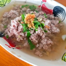เจ๊นงค์ ก๋วยเตี๋ยวลิ้นวัว