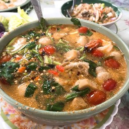 ต้มยำกุ้งตัวใหญ่