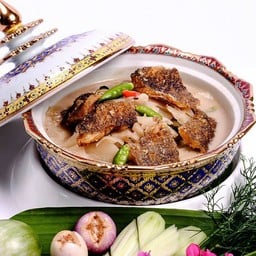 Aoywaan Riverside Thai cuisine
