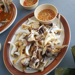 แหลมกาน้อยซีฟู้ด