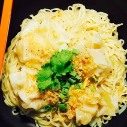 บะหมี่เกี๊ยวกุ้ง
