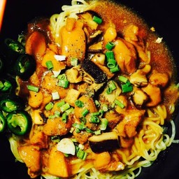 บะหมี่หน้าไก่