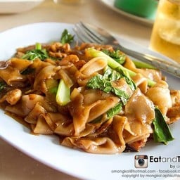 เชี่ยวไล้ (ราดหน้าเจ้าเก่า)