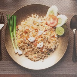 ข้าวผัดไข่ปู