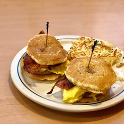 IHOP Bill France Blvd