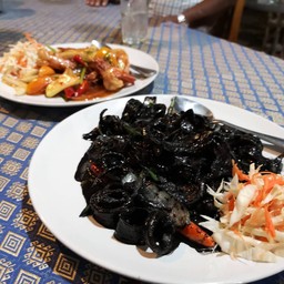 ประดู่ซีฟู้ด