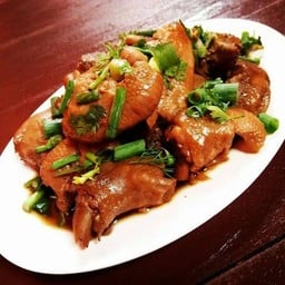 ฮักไก่ ไก่ตุ๋น (ก๋วยเตี๋ยวไก่ตุ๋นมะระ) บ้านดู่