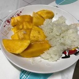 ข้าวเหนียวมะม่วงแม่ทองย้อย