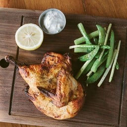 ไก่ย่างครึ่งตัวหมักพริกเครื่องเทศ