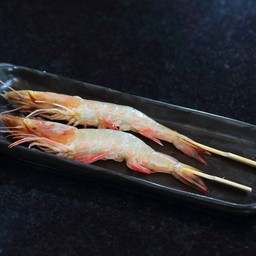 กุ้งแชบ๊วย 2 ตัว