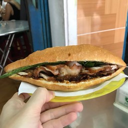 Phi Banh Mi