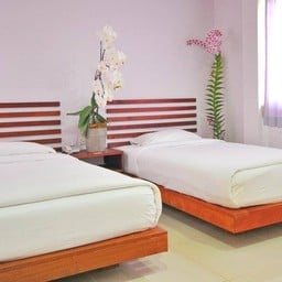 รูปภาพจาก FB : Orchid Place Hotel