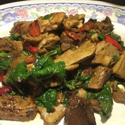 เป็ดผัดกะเพรา