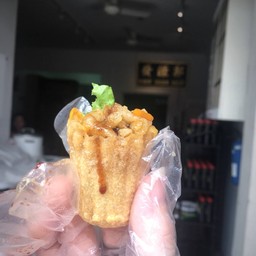 หน้าตาคล้ายกระทงทองบ้านเราเลย