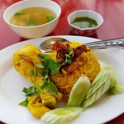 พุงกางข้าวมันไก่