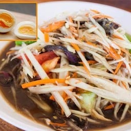 ตำปูปลาร้าไข่ต้ม