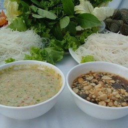 ชุดผัก-เส้น-น้ำจิ้ม
