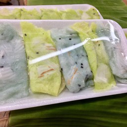 สุกัญญา ทองม้วน
