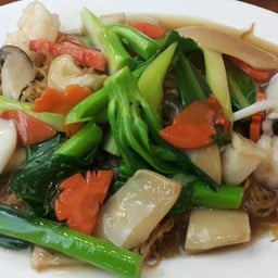 Egg Noodle Topping Seafood