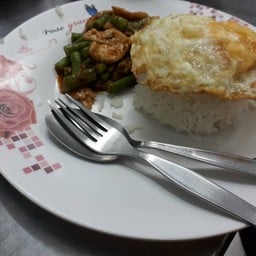 จ๊ะเอ๋โจ๊กหมู