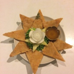 ปอเปี๊ยะพวงแก้ว