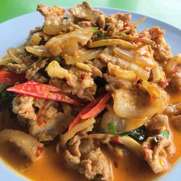 หมูป่าผัดเผ็ด​