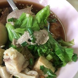ก๋วยจั๊บน้ำข้น-น้ำใส