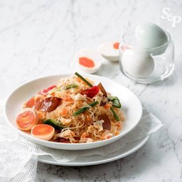วุ้นเส้นผัดไข่เค็ม