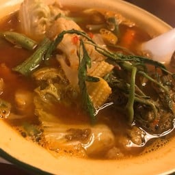 แกงส้มชะอมกุ้ง