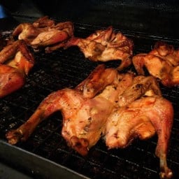ไก่ย่างต้นทอง/ตัว