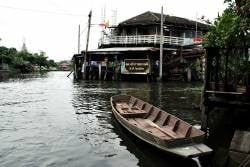 ตลาดน้ำโบราณบางพลี