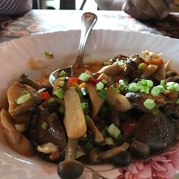 บ้านเรือนไทย