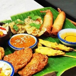 By Bua Restaurant & Bar สีลม