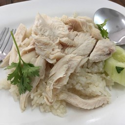 ป้านัวร์ ก๋วยเตี๋ยวเรือ ข้าวมันไก่ เมืองหนองคาย